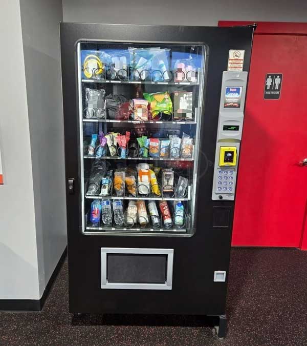 Second Hand Combination Vending Machine Second Hand Combination Vending Machine